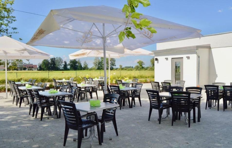 Gaestehaus Gaumenflug Am See Guenzburg Luaran gambar
